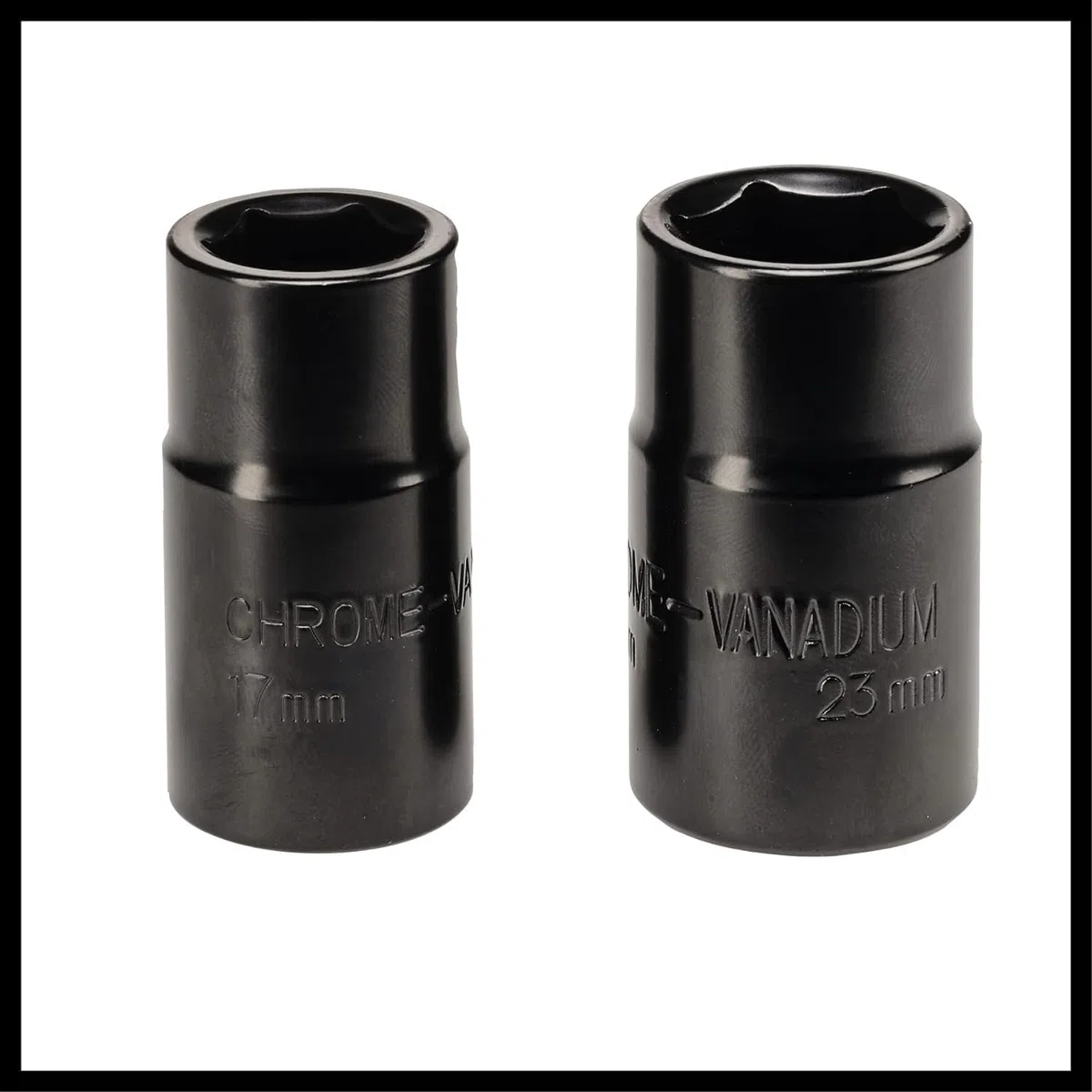 Avvitatore a impulsi per auto CC-HS 12/2 di Einhell (12 V, max. 350 Nm di coppia, livella a bolla integrata, luce LED, incl. 2 inserti a bussola da 17/19 e 21/23 mm)