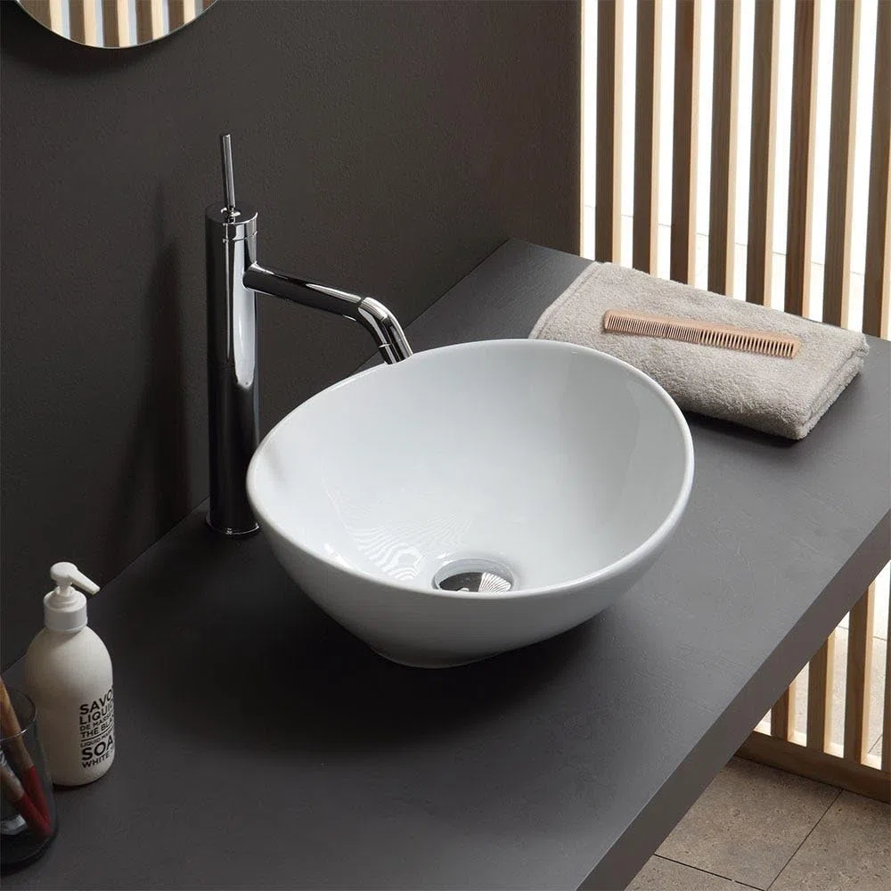 Kiamami Valentina - Lavabo In Appoggio Ovale In Ceramica Per Rubinetto A Muro