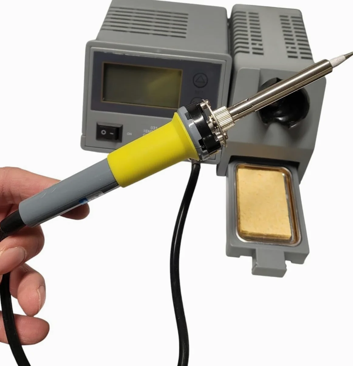 Stazione Saldante Elettrica Professionale AN-931 con Display Digitale Temperatura Regolabile 150-450°C Spugna 48W 220-240V di Saldatura Dissaldante Alta Qualità ANFEL