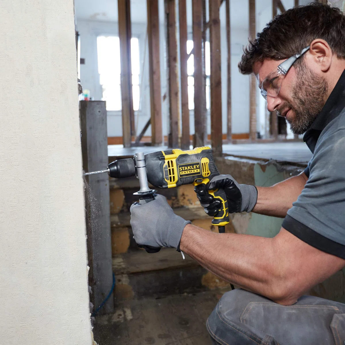 Stanley FMEH750-QS Trapano a Filo Senza Valigetta, 750 W