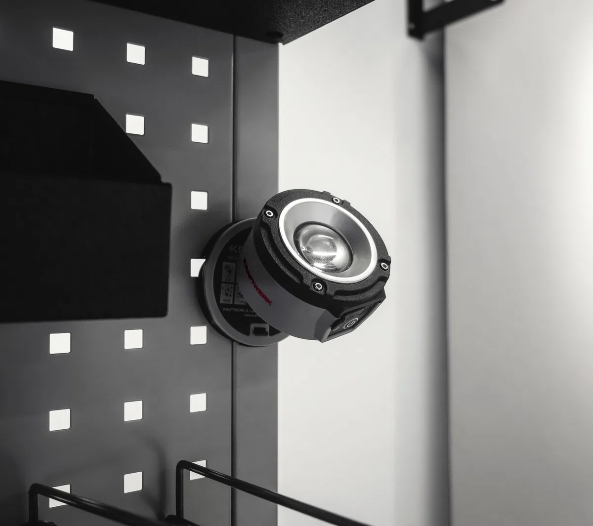 Lampada da lavoro a led flexdot 600 ricaricabile kraftwerk