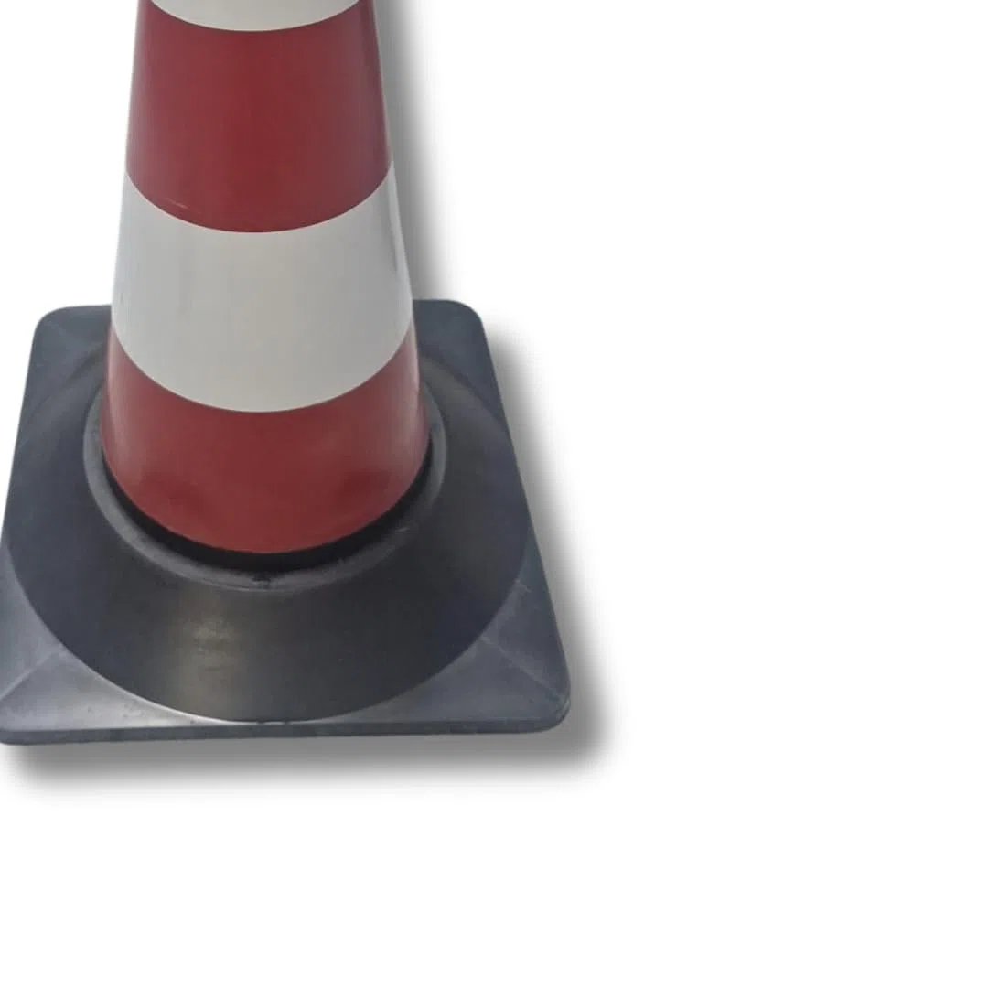Set da 3 Coni Stradali in Gomma con 2 fascie bianche – Altezza 50 cm