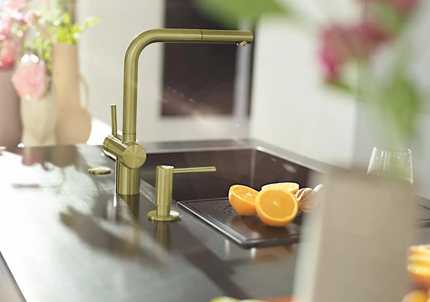 FRANKE 115.0681.242, Rubinetto per lavello da cucina Atlas Neo M pull-out, Oro