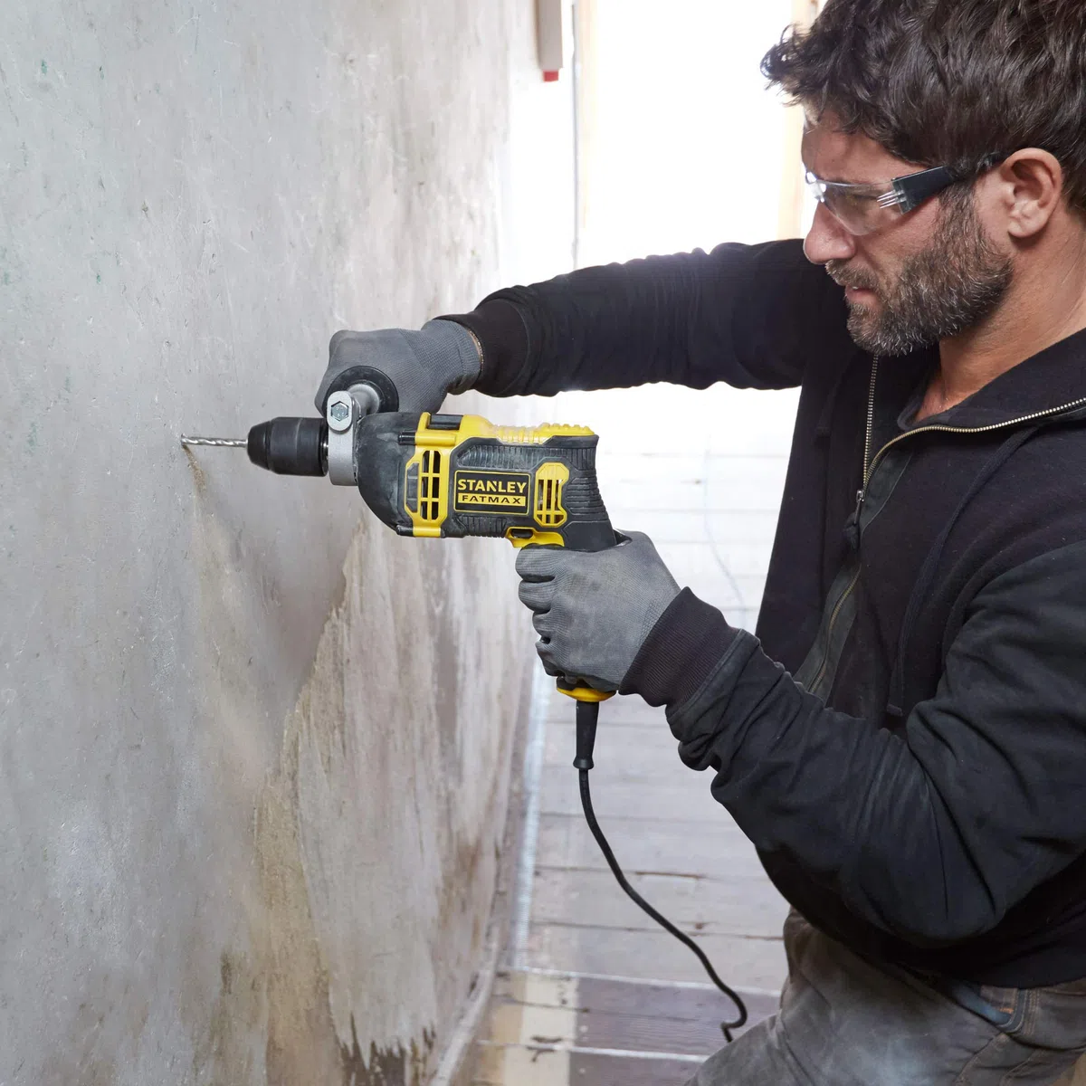 Stanley FMEH750-QS Trapano a Filo Senza Valigetta, 750 W