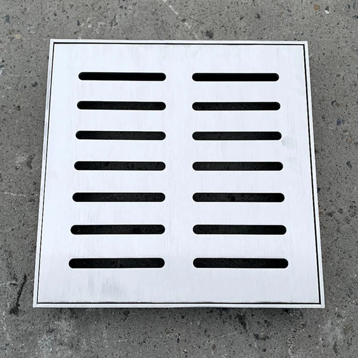 Coperture per tombini da Esterno 10x10 15x15 20x20 25x25 30x30 40x40 50x50 60x60 cm Griglia di drenaggio Quadrata, Copertura per tombini da Esterno in Acciaio Inox 304 per Cortile, fognatur