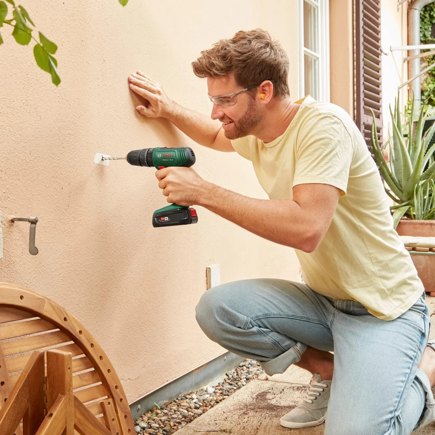Bosch Trapano con percussione a batteria EasyImpact 18V-38 (1 batteria da 2,5 Ah; sistema 18 volt; in custodia per il trasporto)